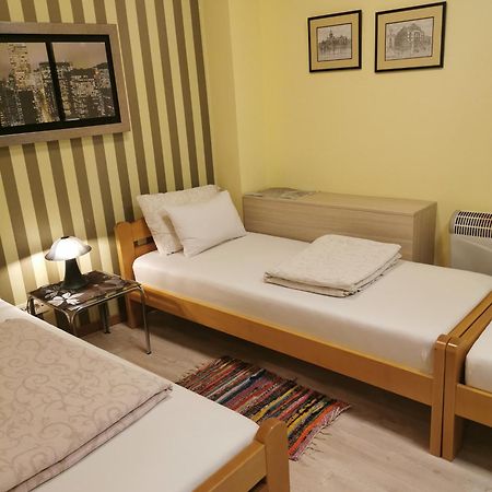 Agape Downtown Apartamento Belgrado Exterior foto