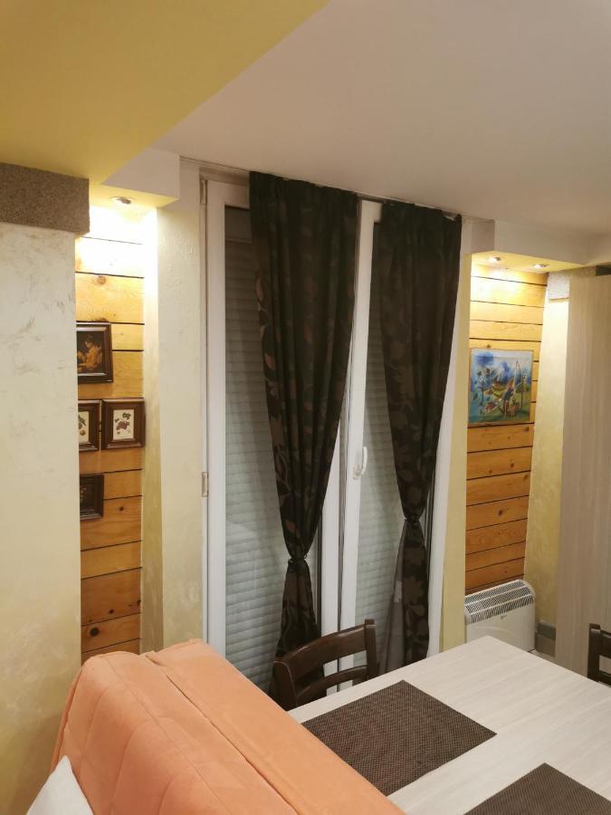 Agape Downtown Apartamento Belgrado Exterior foto