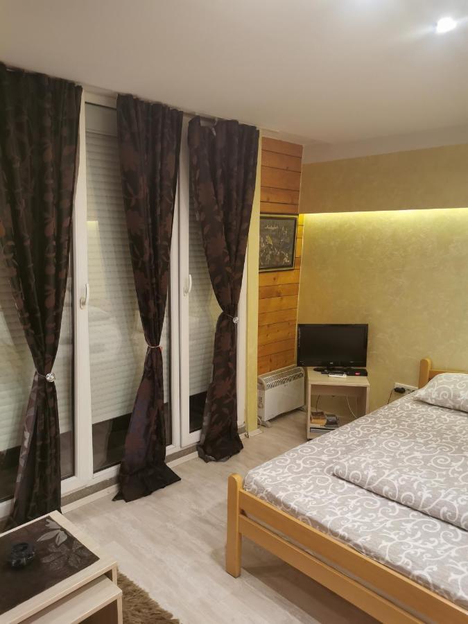 Agape Downtown Apartamento Belgrado Exterior foto