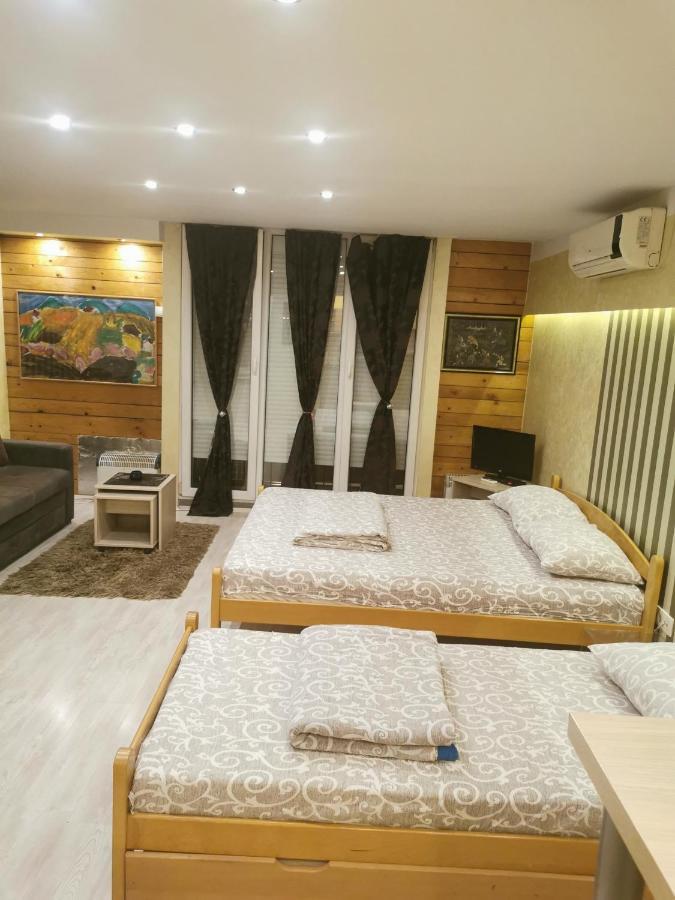 Agape Downtown Apartamento Belgrado Exterior foto