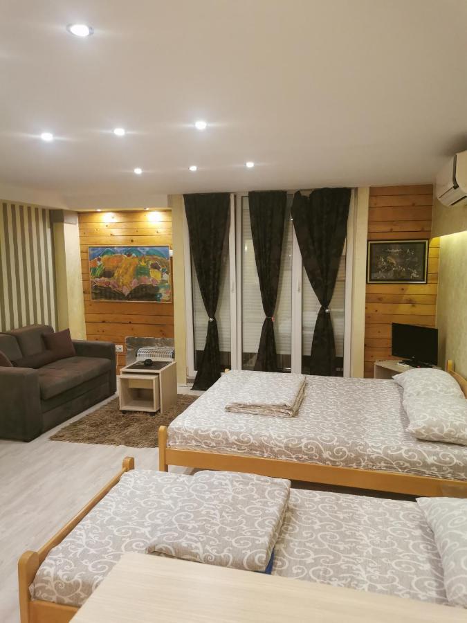 Agape Downtown Apartamento Belgrado Exterior foto