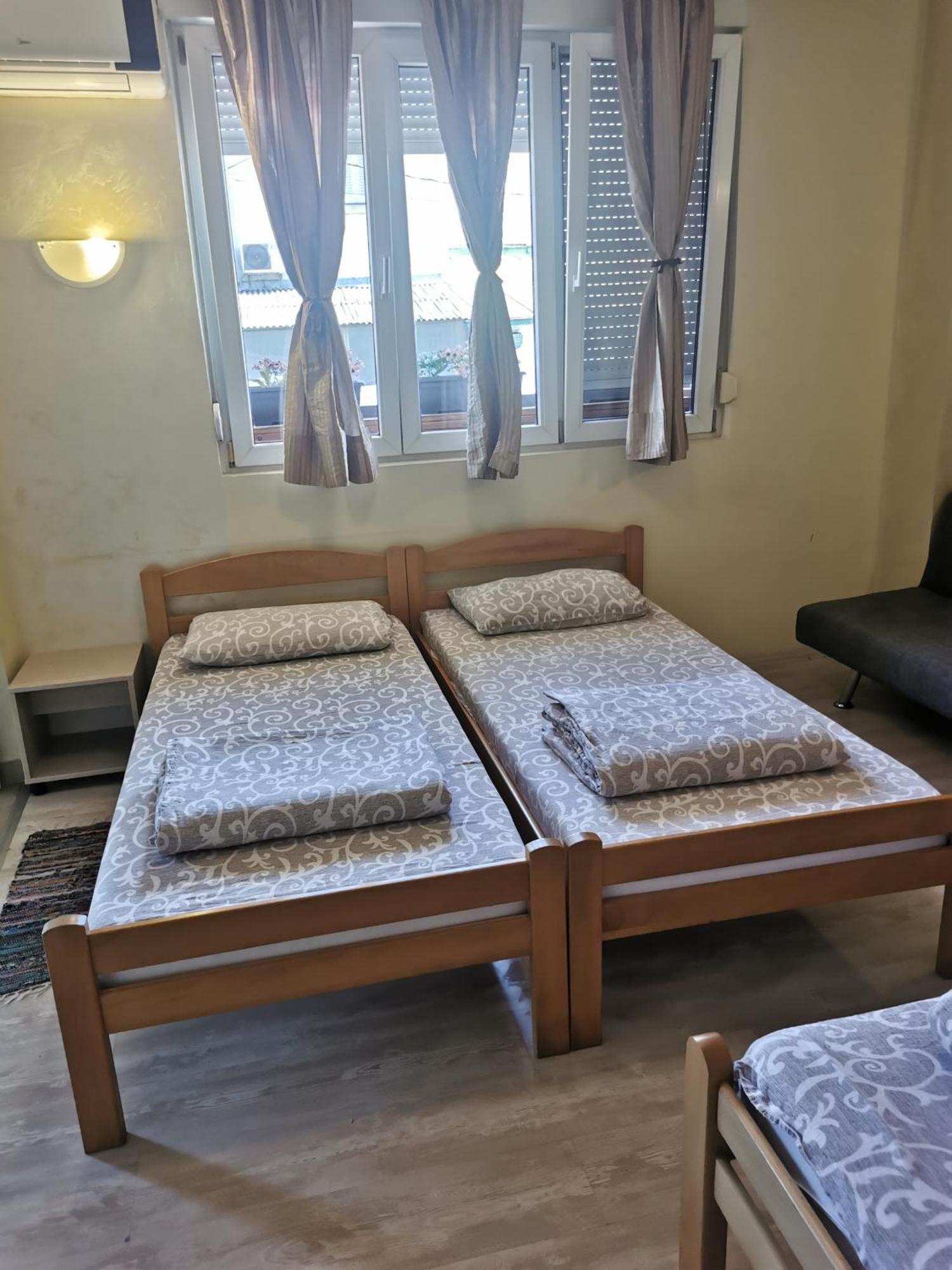 Agape Downtown Apartamento Belgrado Exterior foto
